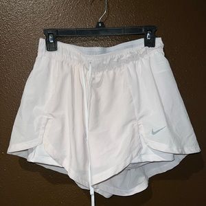 Nike flex essential 2-in-1 training shorts